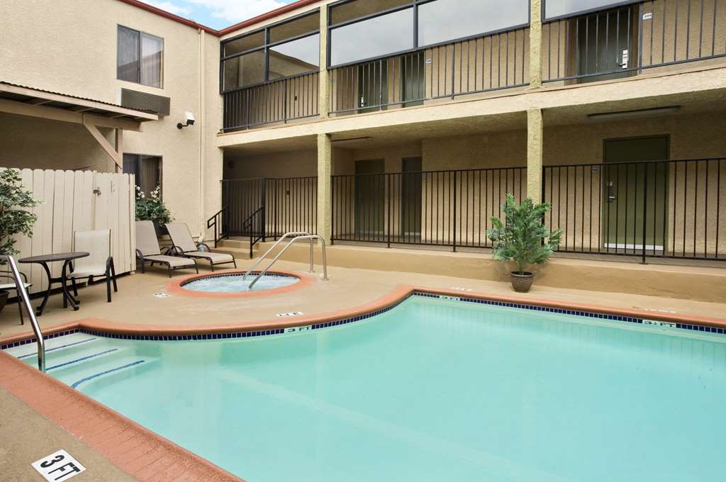 Howard Johnson By Wyndham Reseda Hotel & Suites Los Angeles Facilități foto